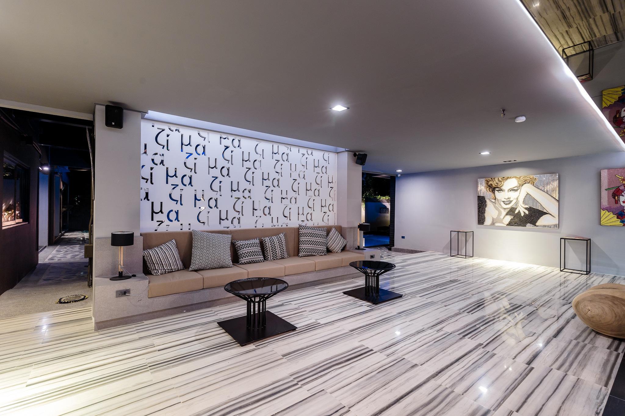 Hotell Mazi Design By Kalima Patong