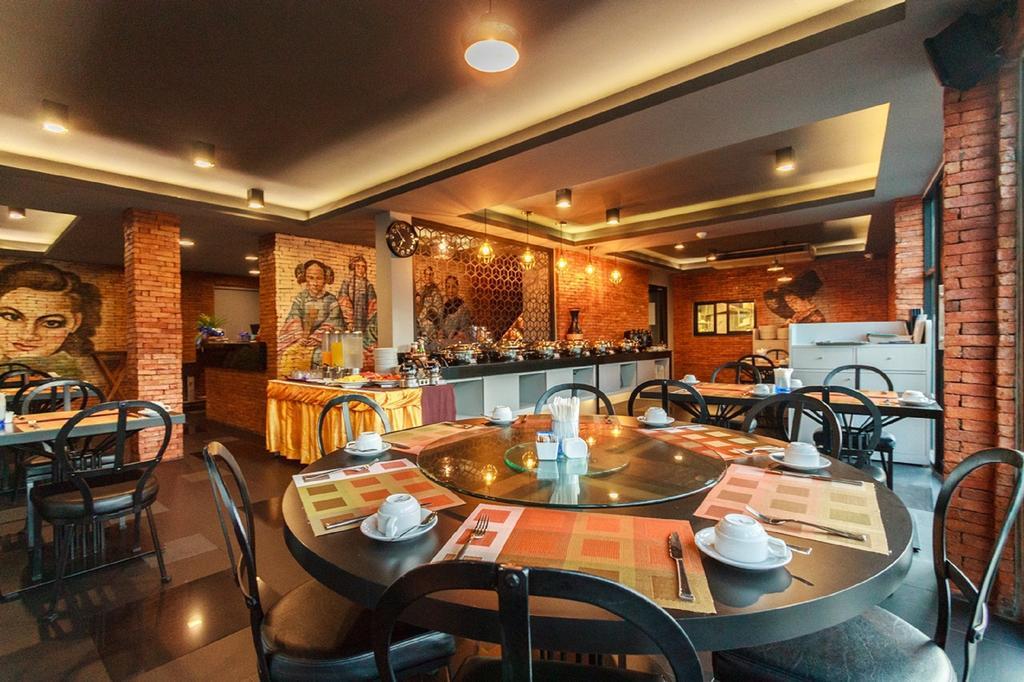 Hotell Mazi Design By Kalima Patong